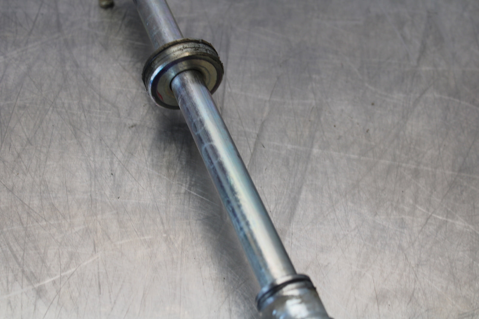 09-15 YAMAHA FZ6R REAR AXLE BACK WHEEL RIM PIVOT BOLT AXEL BB161