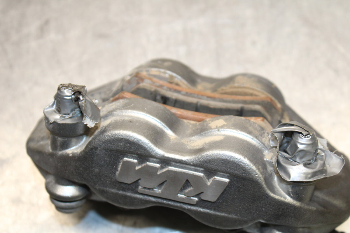 21-24 KTM 890 ADVENTURE R RIGHT LEFT FRONT BRAKE CALIPER SET PAIR CALIPERS BB723