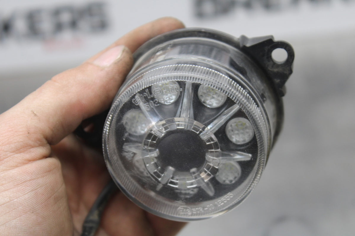 12 HONDA CB1000R RUNNING PILOT FRONT LIGHT  BB200