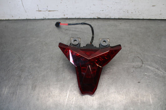 18-23 KAWASAKI NINJA 400 REAR TAIL TAILLIGHT BACK BRAKE LIGHT  BB679