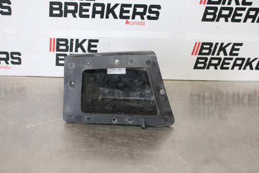 88-00 HONDA GOLDWING 1500 FRONT CARGO COMPARTMENT BB883