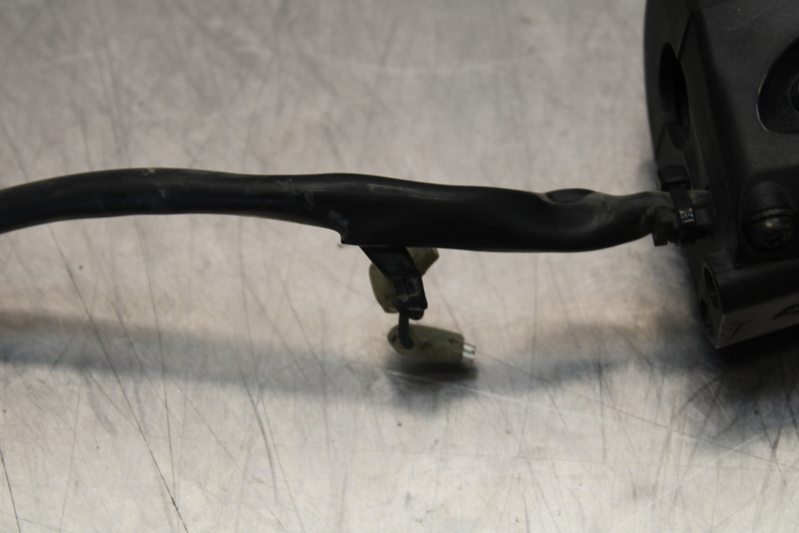 09-15 YAMAHA FZ6R RIGHT CLIP ON HANDLE KILL OFF START SWITCH SWITCHES BB161