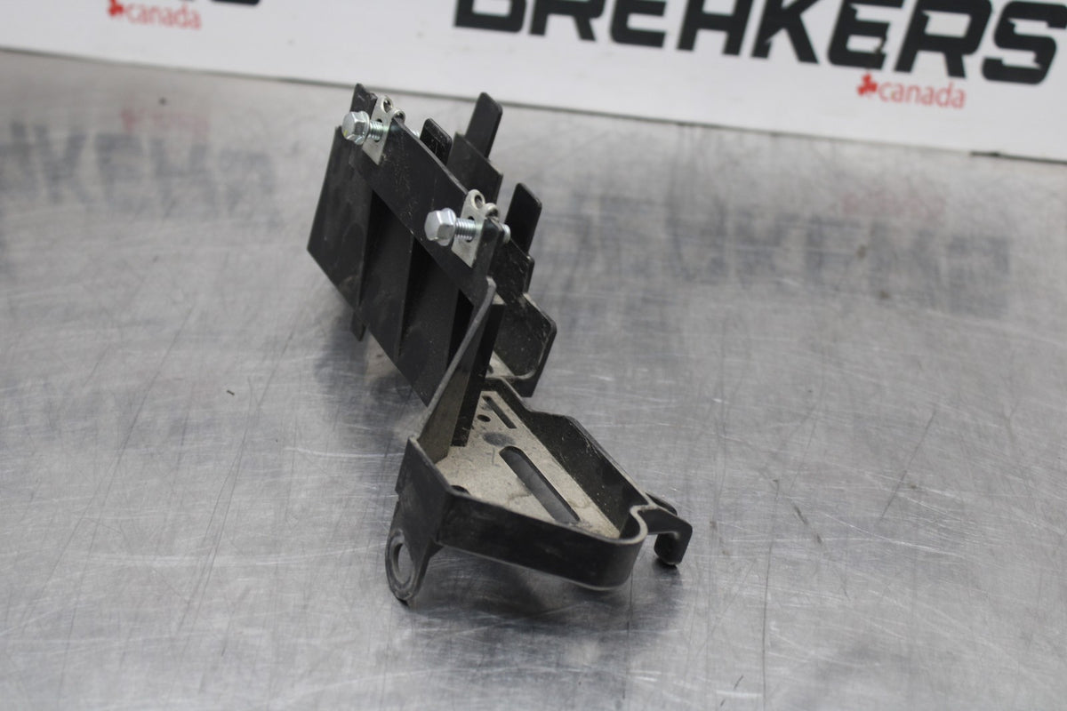 14-17 YAMAHA FZ07 ECU ECM CDI MOUNT BRACKET BB766