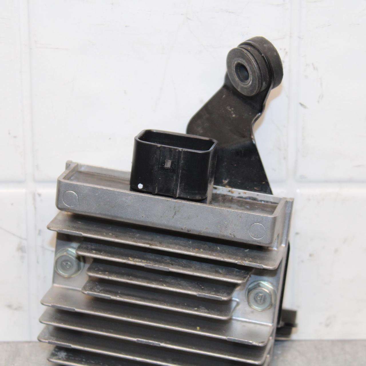 20 KAWASAKI Z400 ER400 ABS RECTIFIER VOLTAGE REGULATOR BB586