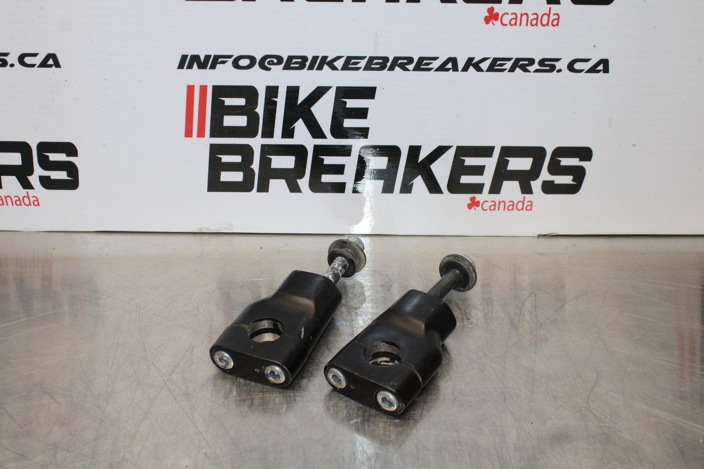 09-15 YAMAHA FZ6R HANDLEBAR RISERS BB161