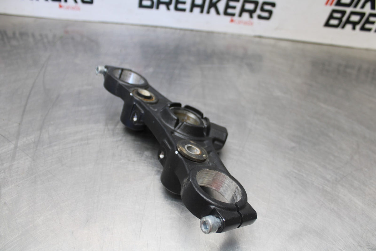 23 KAWASAKI NINJA 650 EX650 FORKS UPPER TRIPLE TREE CLAMP BB920