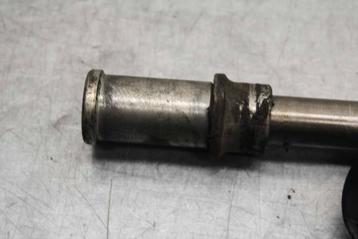 00-01 KAWASAKI ZZR600 FRONT WHEEL RIM AXLE PIVOT BOLT BB568