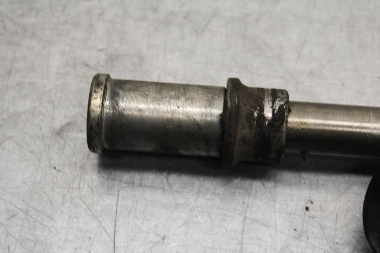 00-01 KAWASAKI ZZR600 FRONT WHEEL RIM AXLE PIVOT BOLT BB568