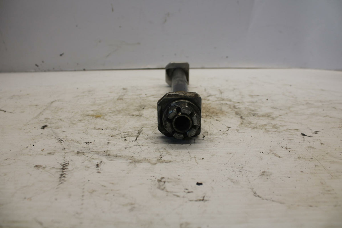 06-07 SUZUKI GSXR600 REAR AXLE BACK WHEEL RIM PIVOT BOLT AXEL 64711-49G10 BB275