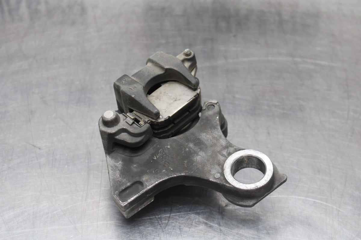 08-09 YAMAHA YZF R6S REAR BACK BRAKE CALIPER W MOUNT BRACKET BB796