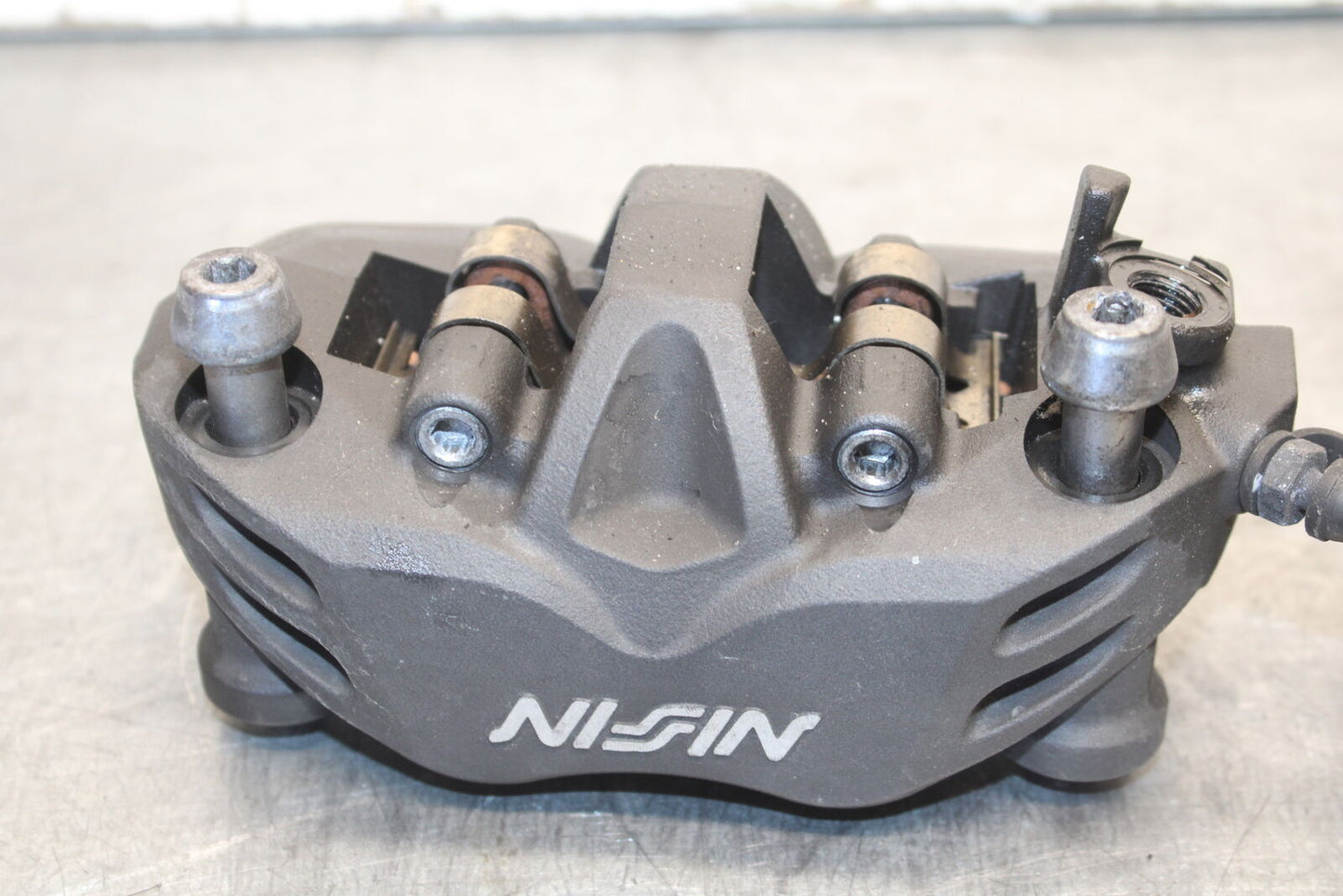 09-12 KAWASAKI NINJA ZX6R RIGHT LEFT FRONT BRAKE CALIPER SET PAIR CALIPERS BB698