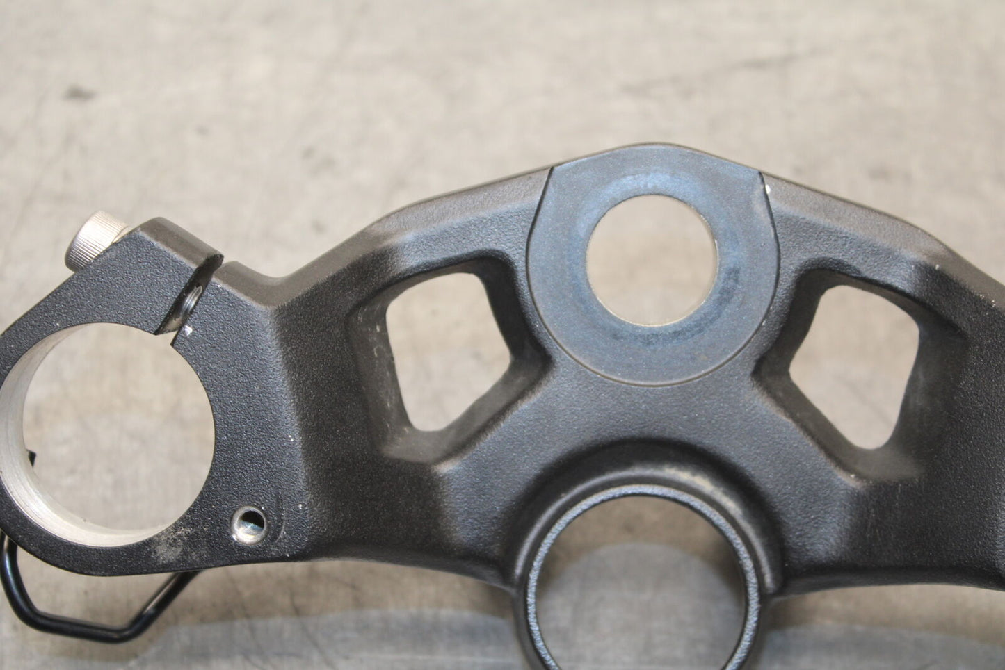 18-23 KAWASAKI NINJA 400 EX400 ABS FORKS UPPER TRIPLE TREE CLAMP BB747