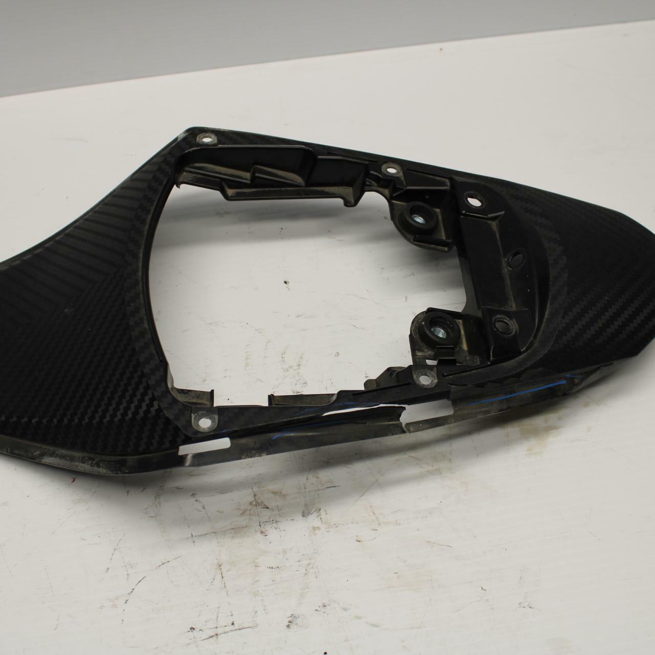 11-19 SUZUKI GSXR600 CENTER REAR BACK TAIL FAIRING COVER TRIM COWL BB 241