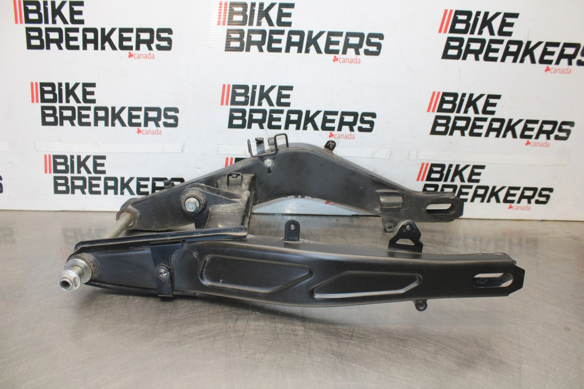 23 KAWASAKI NINJA 650 EX650 REAR SWINGARM BACK SUSPENSION SWING ARM BB920