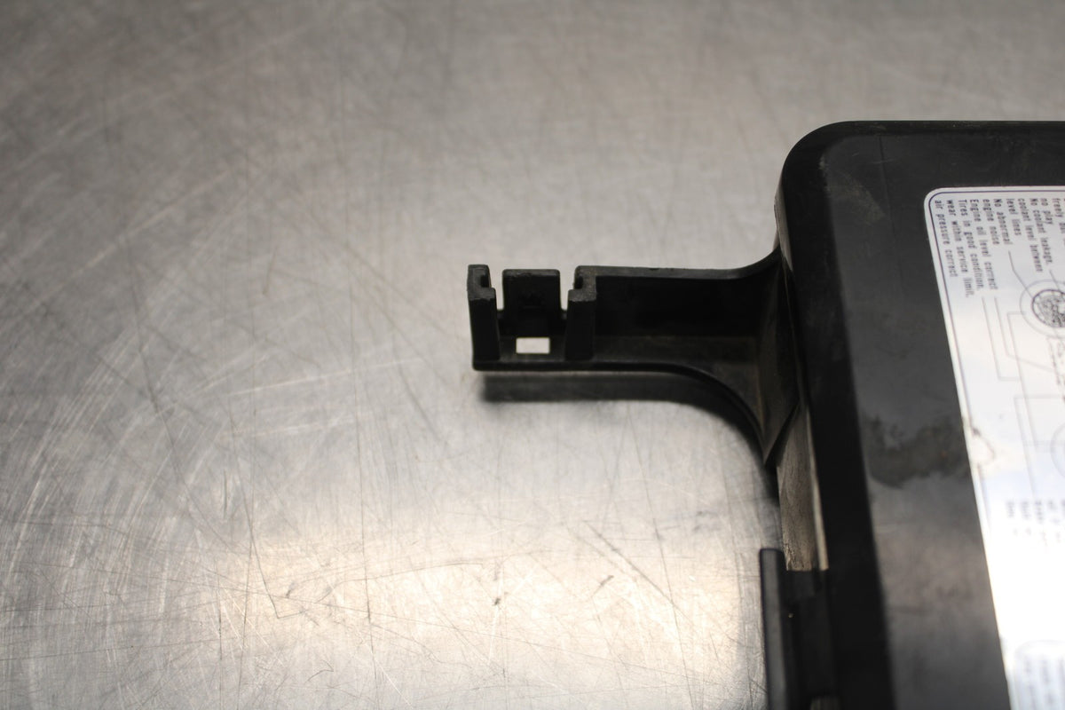 08 KAWASAKI NINJA ZX10R STOCK TOOLS OEM TOOL BOX BB932