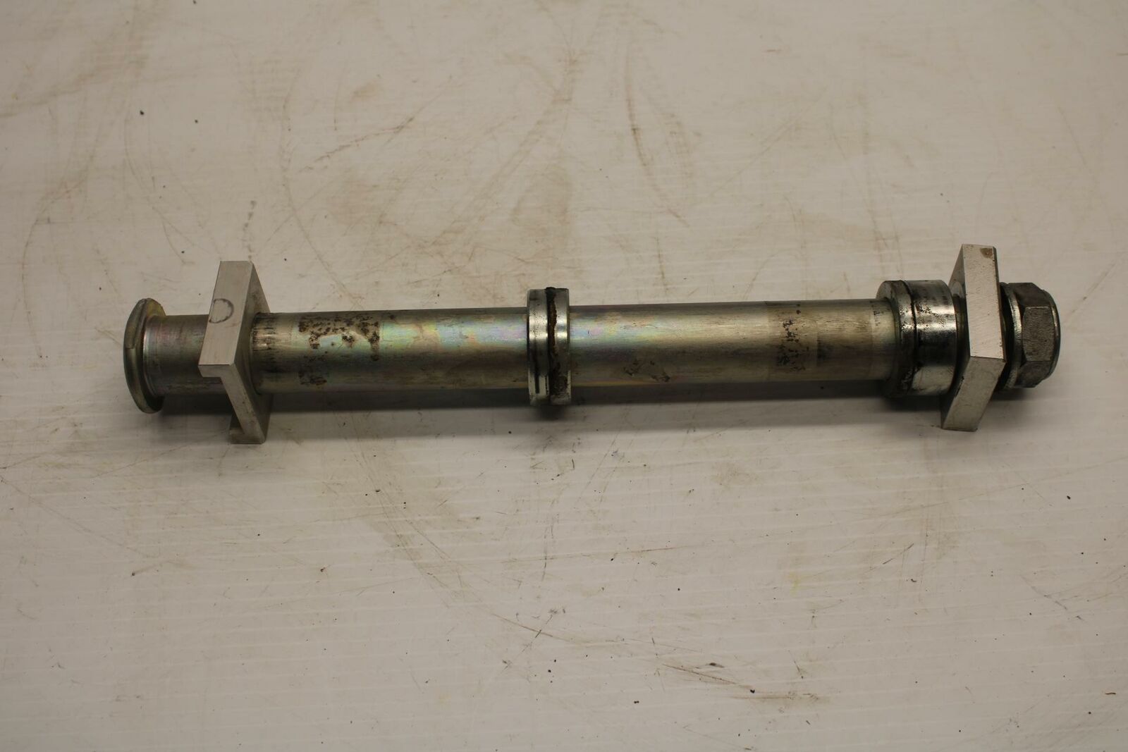 17-20 YAMAHA YZF R6 REAR AXLE BACK WHEEL RIM PIVOT BOLT AXEL BB257