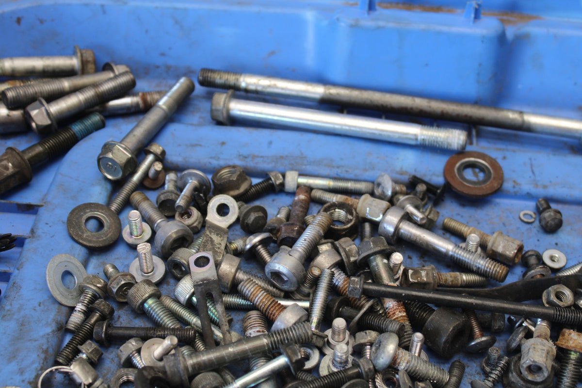 06-07 HONDA INTERCEPTOR 800 VFR800 MOUNTING BOLTS HARDWARE SCREWS BB917