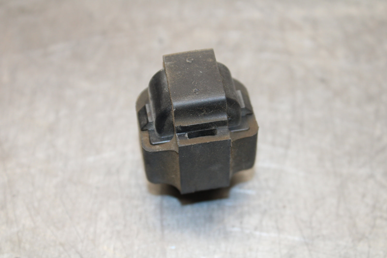 19-22 KAWASAKI Z400 TIP OVER BANK ANGLE CRASH SENSOR SWITCH  BB708