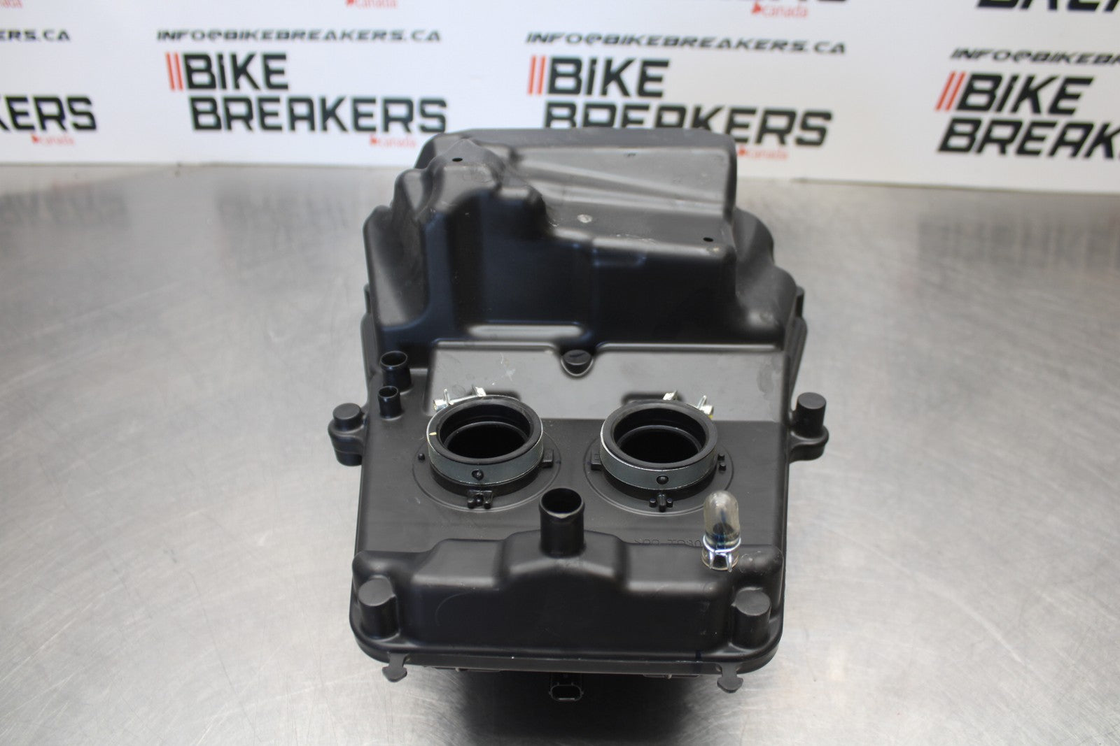 18-23 KAWASAKI NINJA 400 EX400 ABS AIRBOX AIR INTAKE FILTER BOX BB192