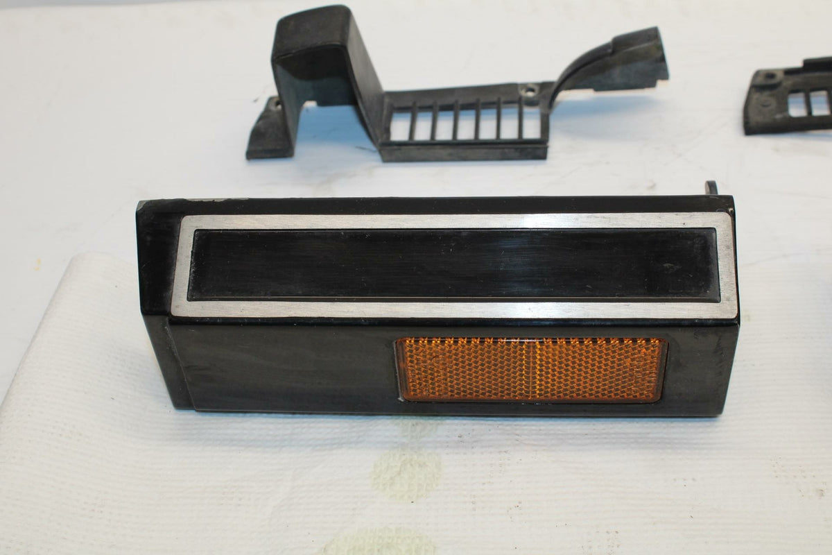 84-85 HONDA V30 MAGNA ENGINE COOLER COOLING RADIATOR TRIM BB251