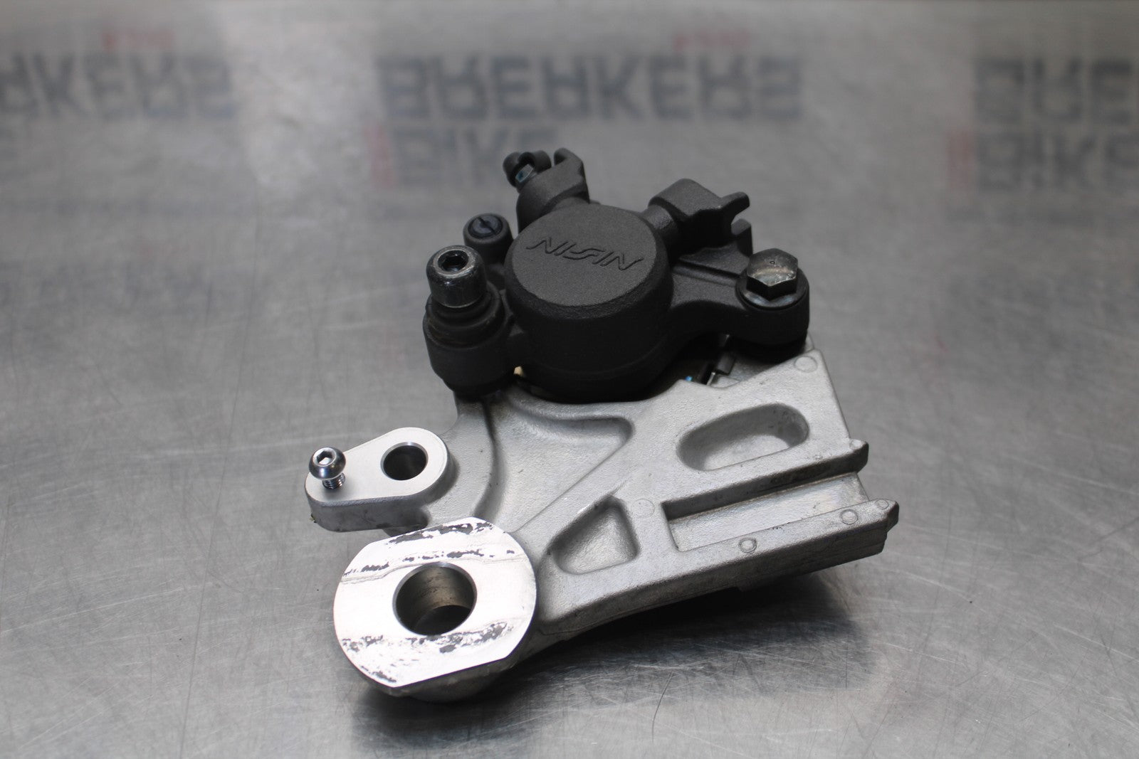 23-24 YAMAHA MT-07 REAR BACK BRAKE CALIPER W MOUNT BRACKET BB194