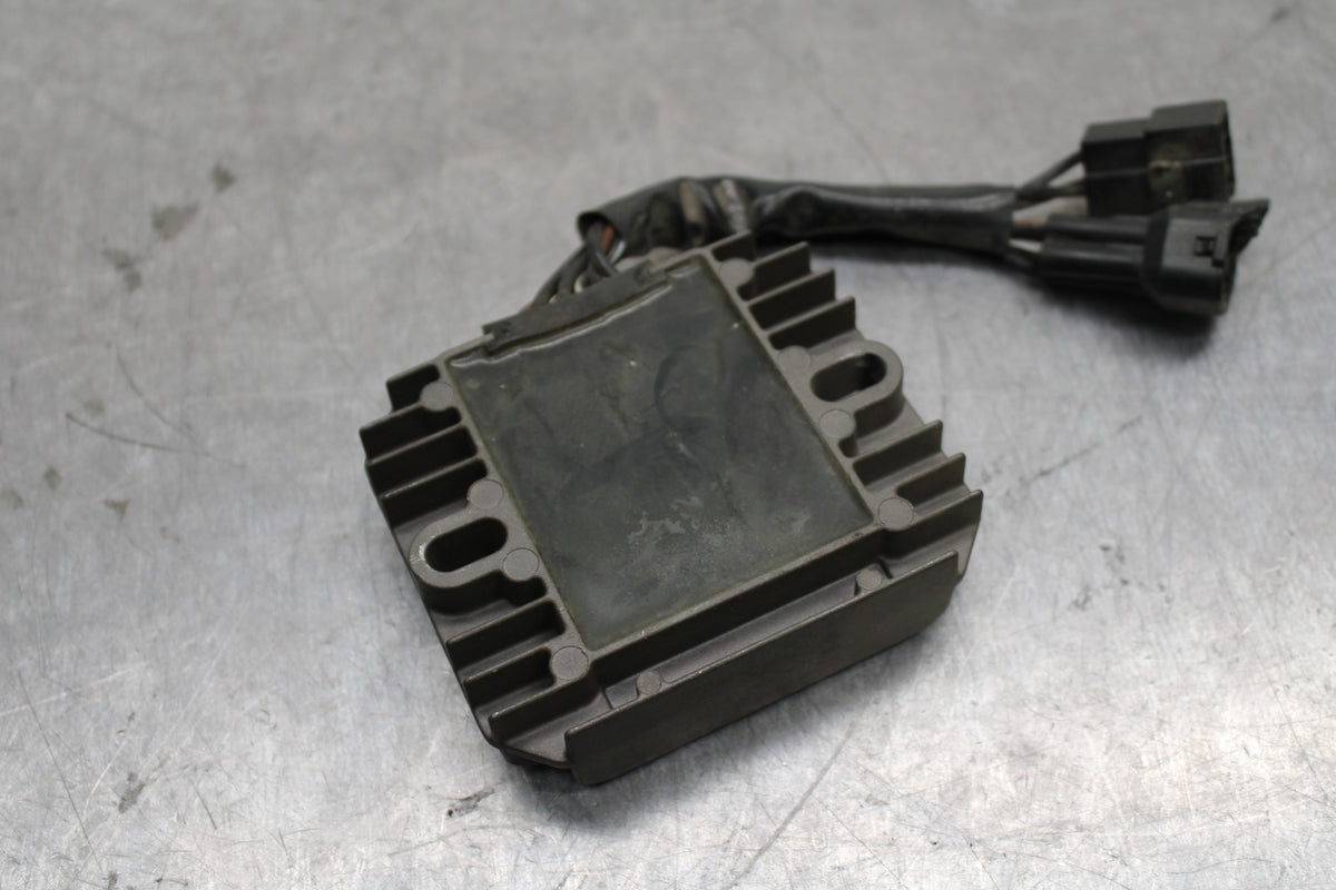 03 SUZUKI SV650S RECTIFIER VOLTAGE REGULATOR BB130