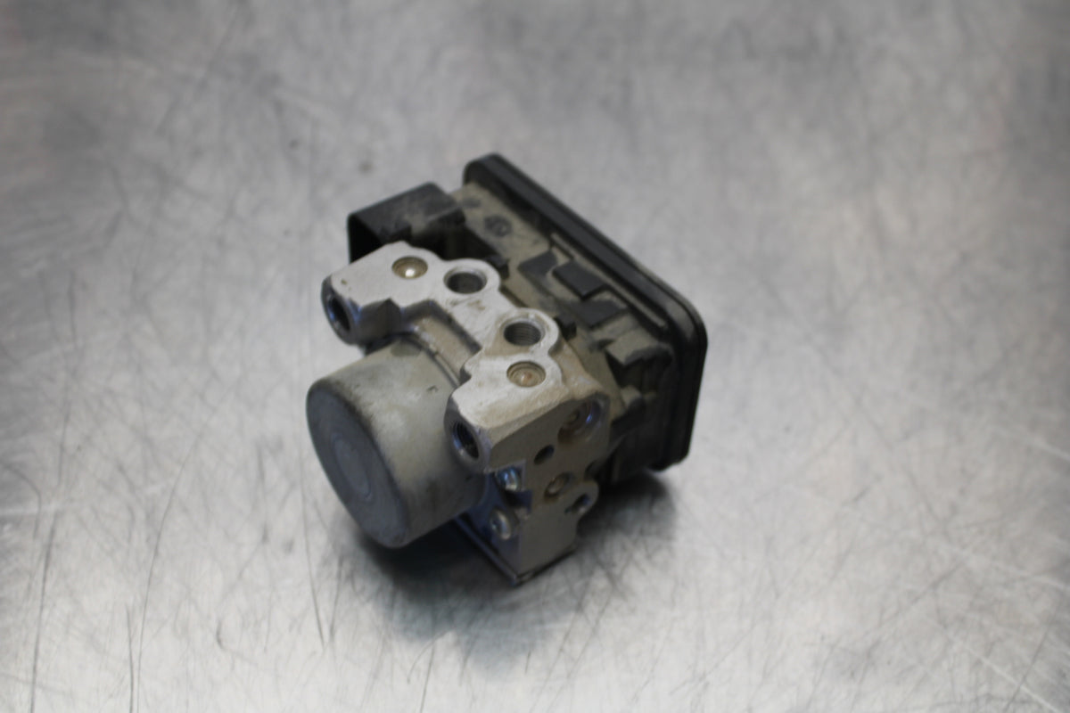 15-16 HONDA CB300F ABS PUMP UNIT MODULE BB150