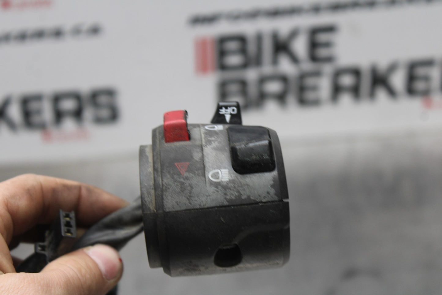 09-10 KAWASAKI ER-6N LEFT CLIP ON HANDLE HORN SIGNALS SWITCH SWITCHES BB205