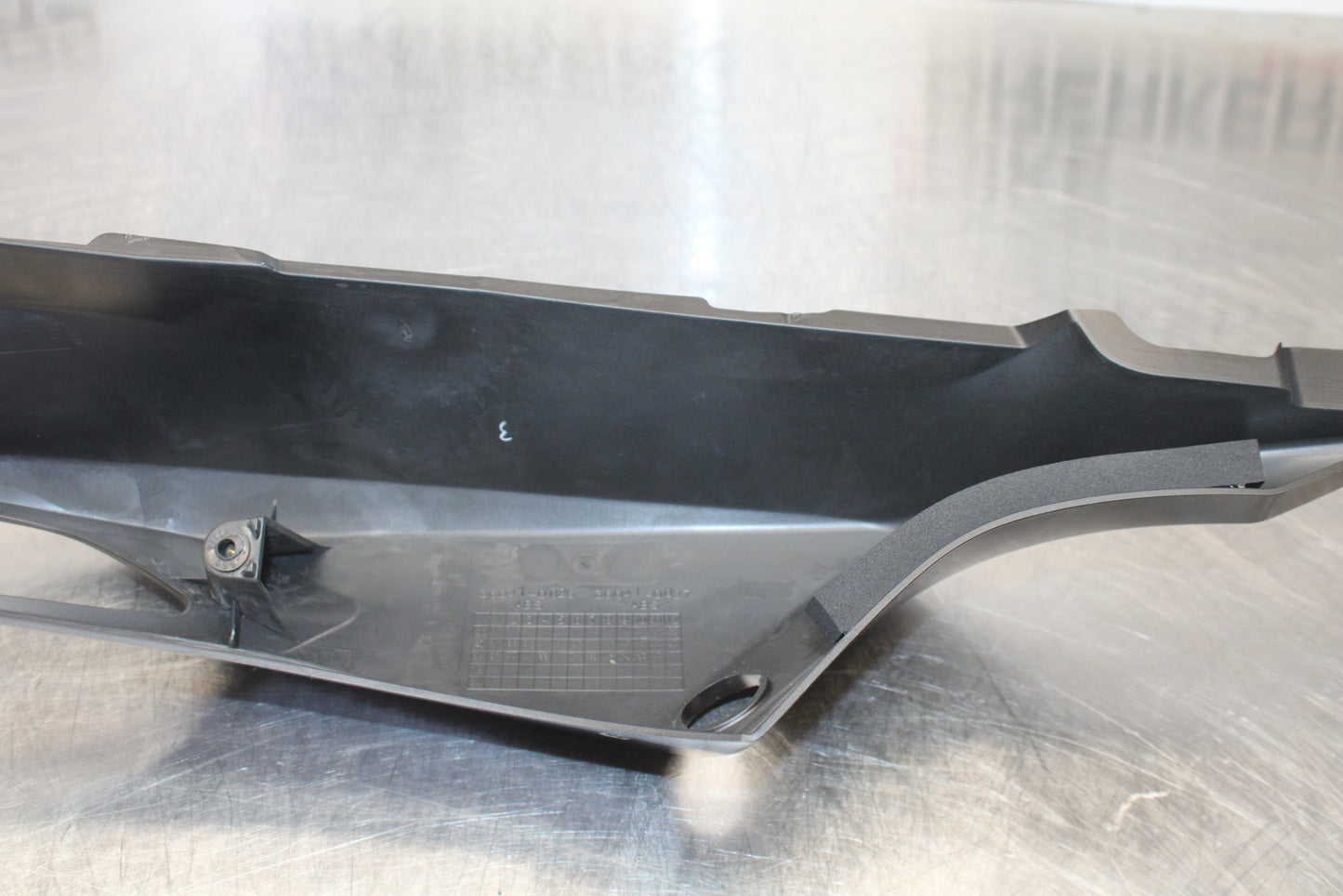 23-24 KAWASAKI NINJA ZX14R LEFT REAR BACK TAIL FAIRING COWL SHROUD BB169