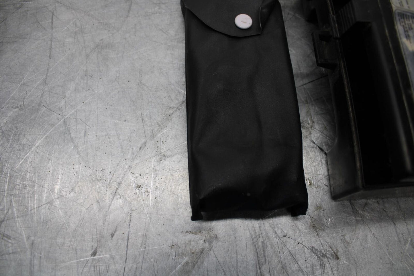 07-08 KAWASAKI CONCOURS 1400 ABS STOCK TOOLS OEM TOOL BAG KIT SET BB449