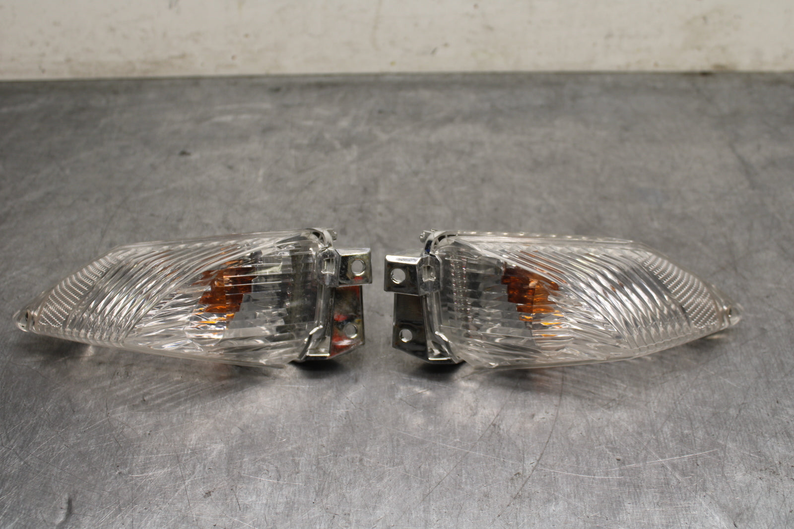 11-17 SUZUKI GSXR600 REAR LEFT RIGHT TURN SIGNALS LIGHT INDICATORS BB132