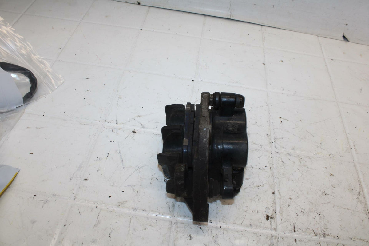 11-13 HONDA CBR250R  FRONT BRAKE CALIPER BB13