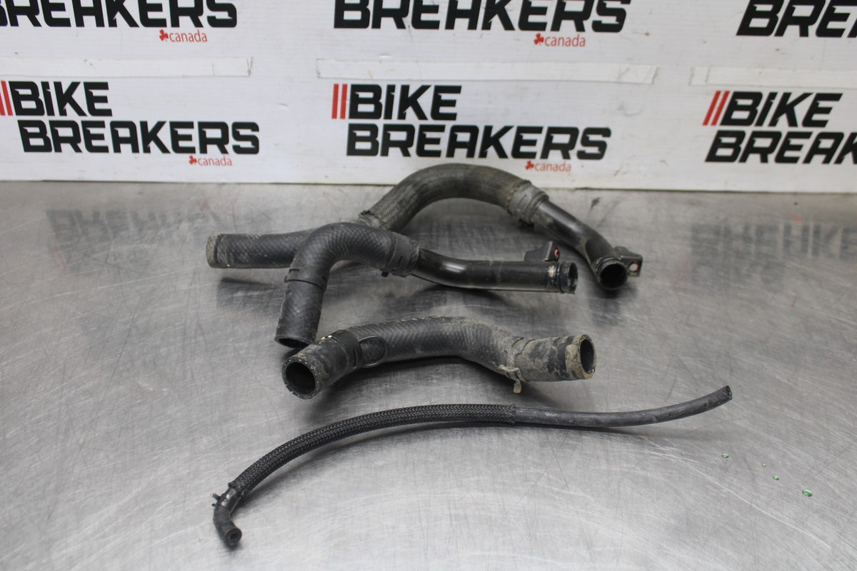 25 KAWASAKI Z900 RADIATOR HOSES ENGINE COOLANT WATER PIPES HOSE KIT SET BB928