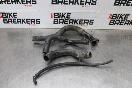 25 KAWASAKI Z900 RADIATOR HOSES ENGINE COOLANT WATER PIPES HOSE KIT SET BB928