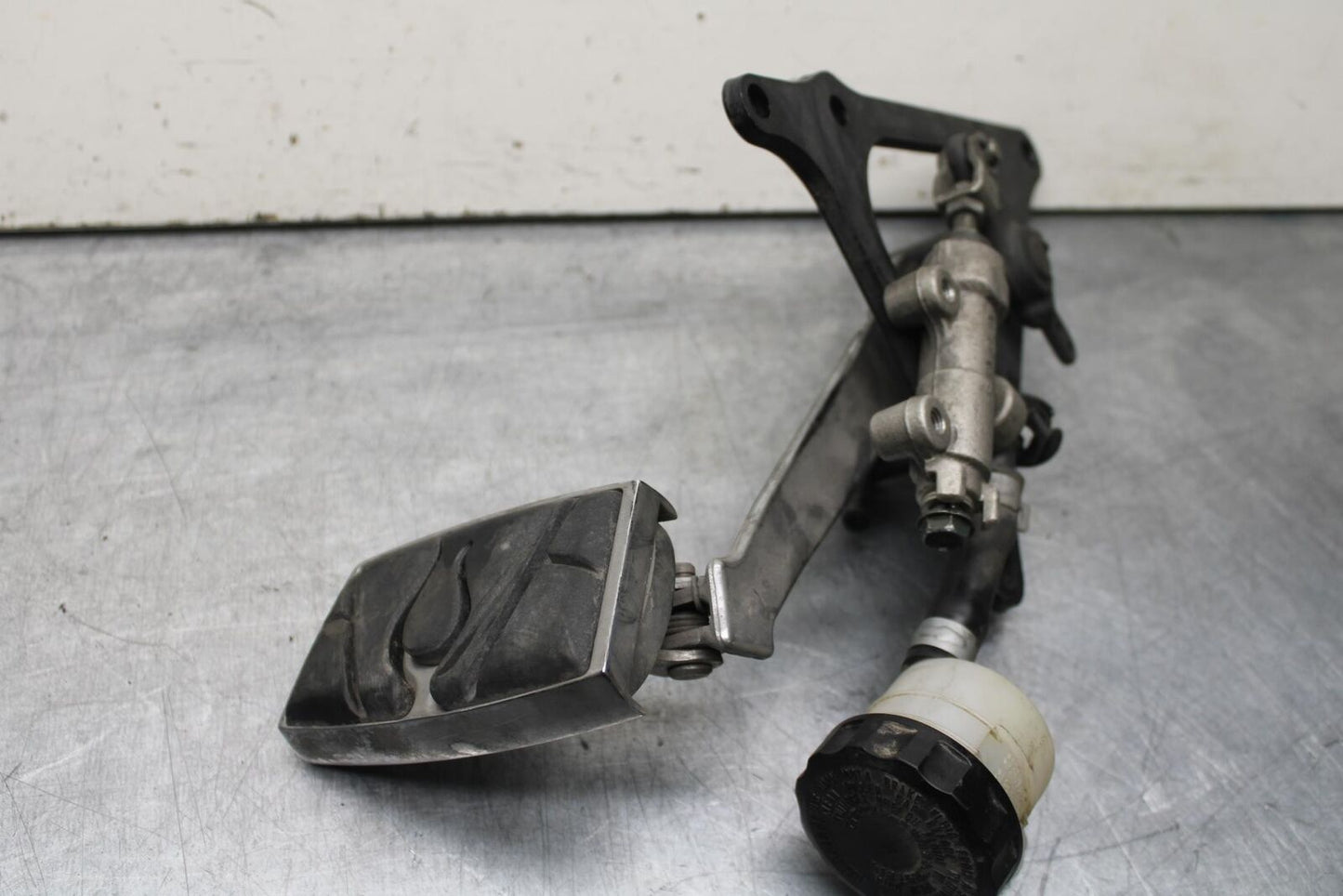 2007 Kawasaki Vulcan 1600 VN1600A Classic REAR BACK BRAKE MASTER CYLINDER  BB616