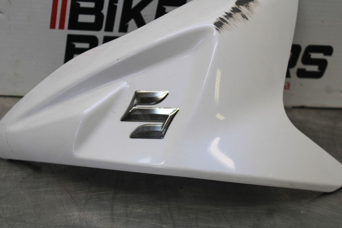 11-25 SUZUKI GSXR 600  FRONT GAS TANK FUEL CELL FAIRING COWL COVER TRIM BB830
