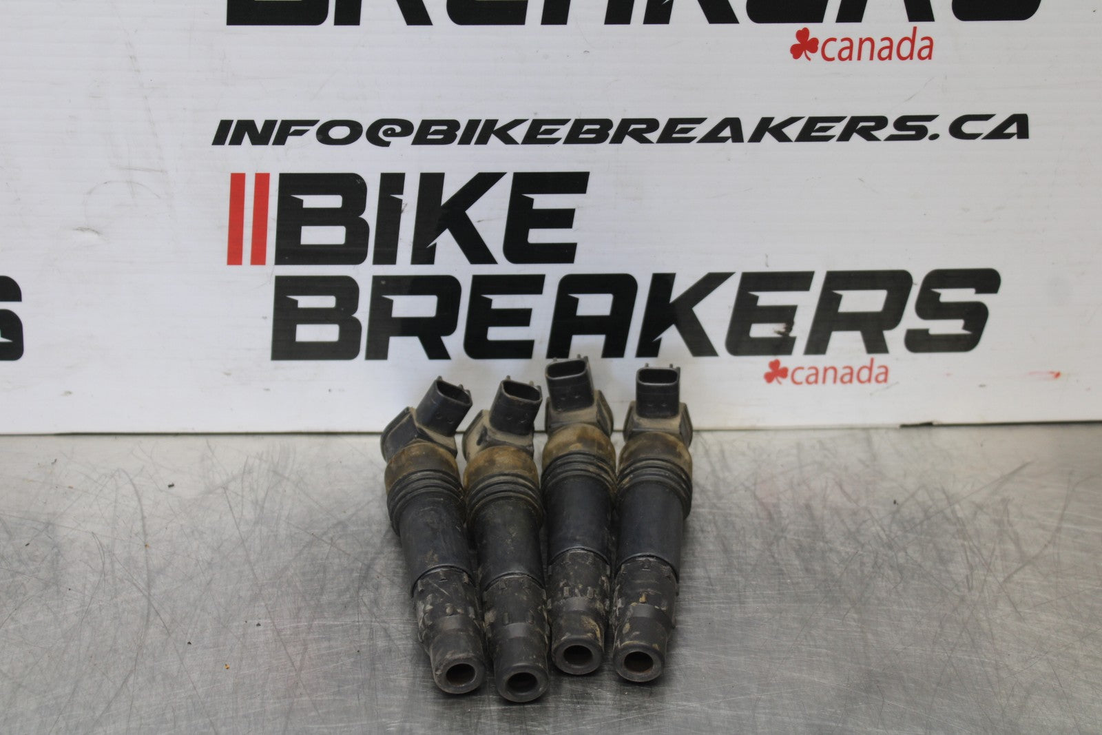 05-06 SUZUKI GSXR1000 IGNITION COILS COIL SPARK PLUG CAPS BB773