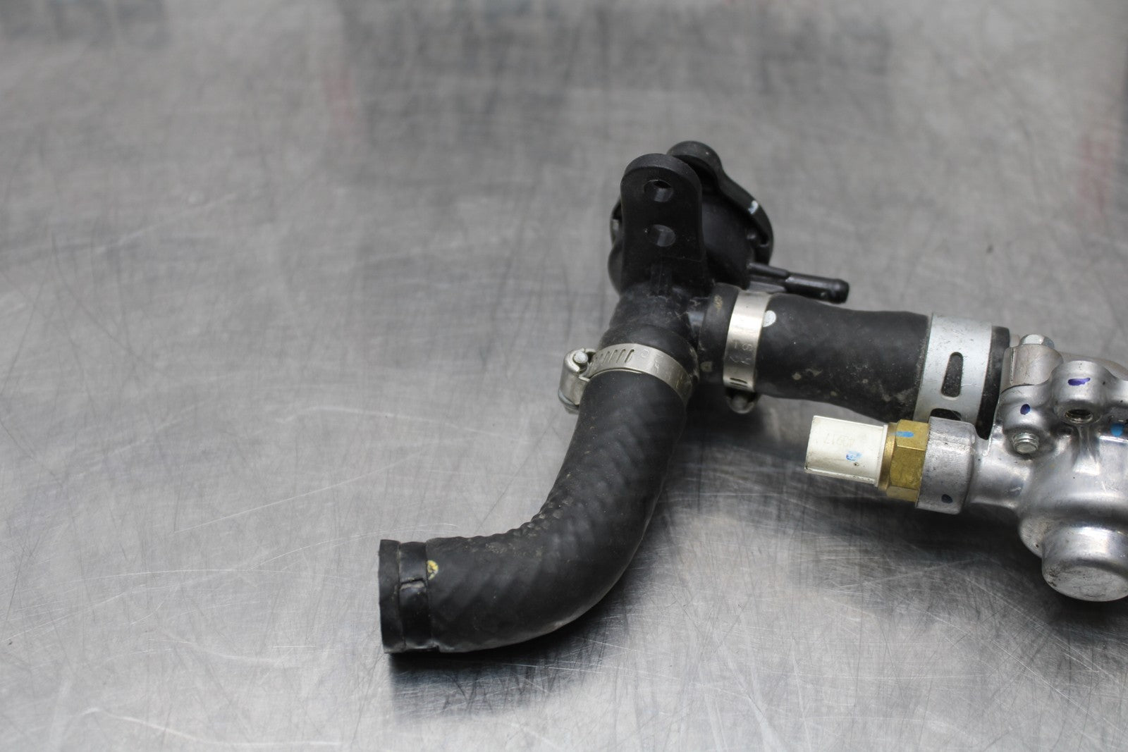 13-17 KAWASAKI NINJA 300 EX300 ABS THERMOSTAT W HOUSING ASSEMBLY BB187