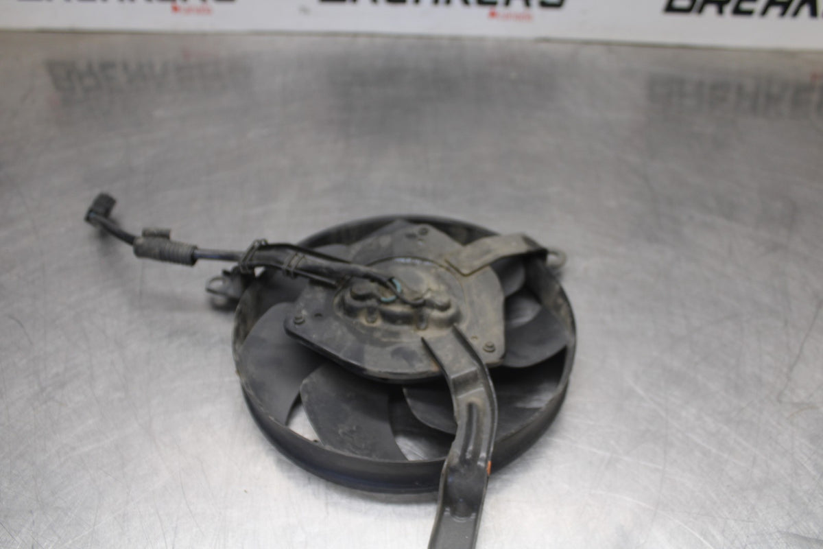 03 YAMAHA YZF R1 ENGINE RADIATOR COOLING FAN BB895