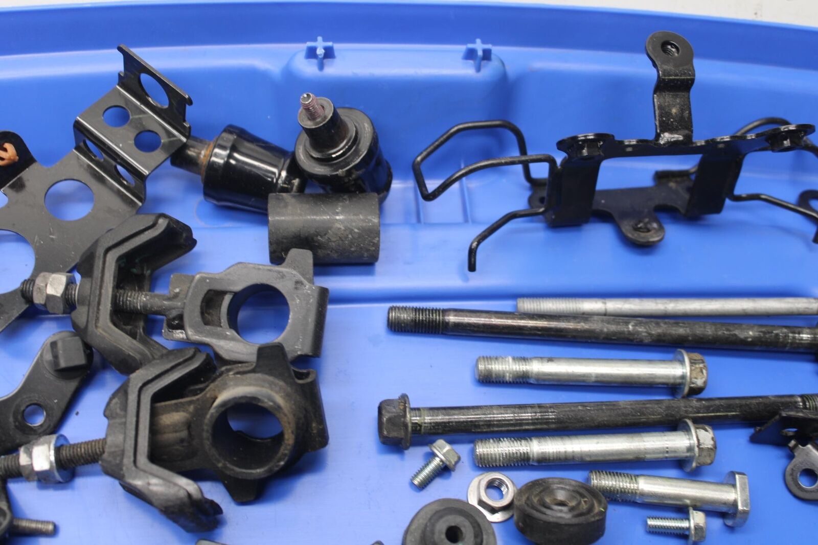 12-17 KAWASAKI ER-6N Z650 MISCELLANEOUS MOUNTING BOLTS HARDWARE SCREWS BB607