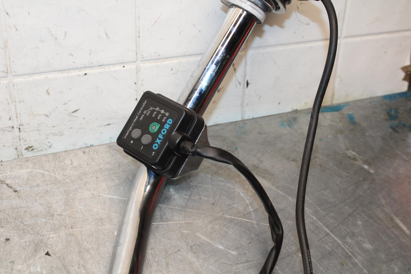 2005 Kawasaki Vulcan 1600 VN1600D Nomad HANDLEBARS HEATED GRIPS BB556