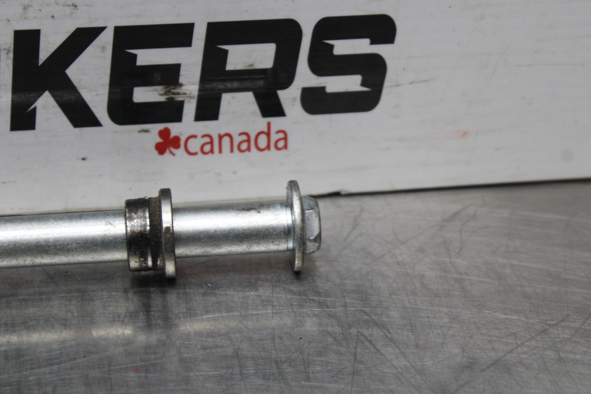 24 KAWASAKI NINJA 500 ABS FRONT WHEEL RIM AXLE PIVOT BOLT BB818