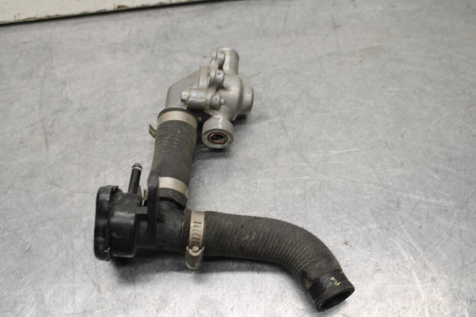 15-16 KAWASAKI EX300 THERMOSTAT ENGINE COOLANT WITH HOUSING BB635