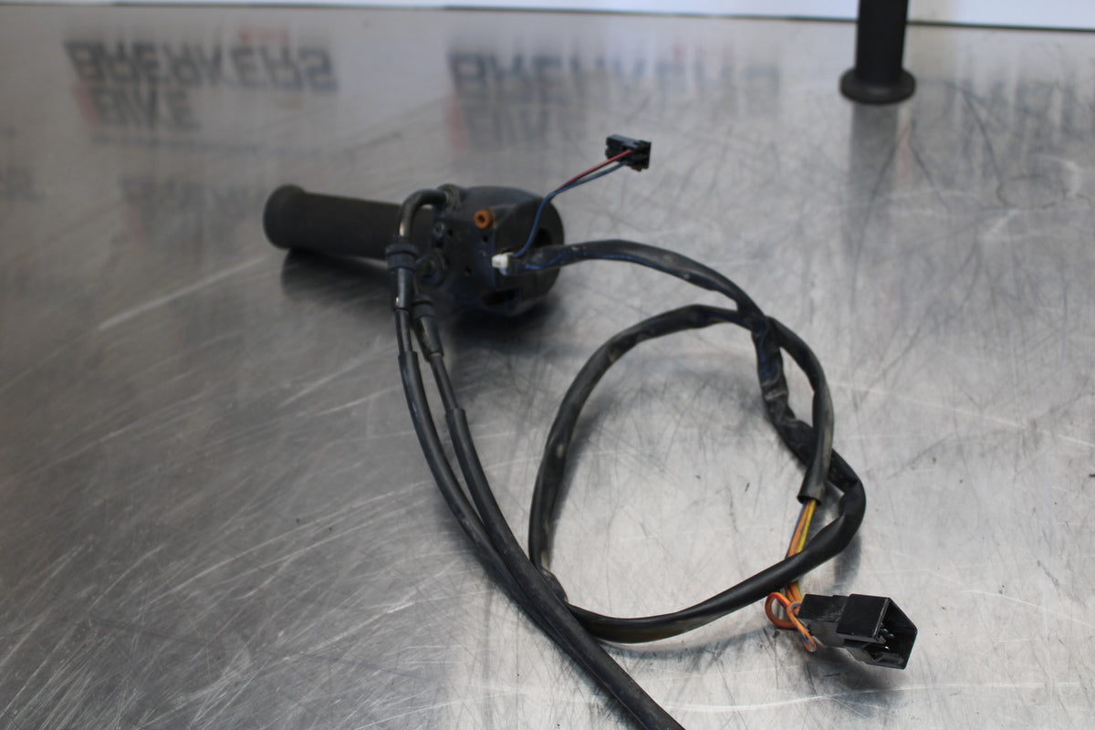 00 SUZUKI SV650 THROTTLE CABLE LINE HOUSING GUIDE BB156