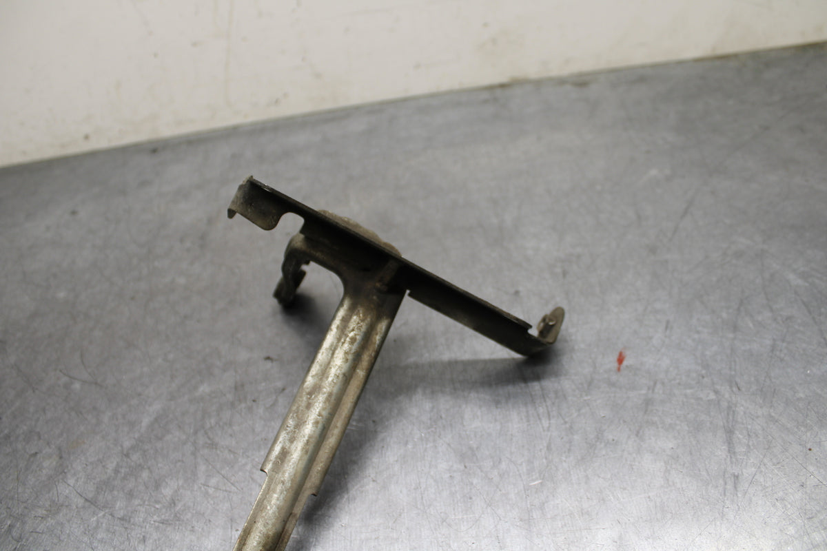 09-11 SUZUKI GSXR1000 OIL COOLER MOUNTING BRACKET MOUNT SUPPORT BB125