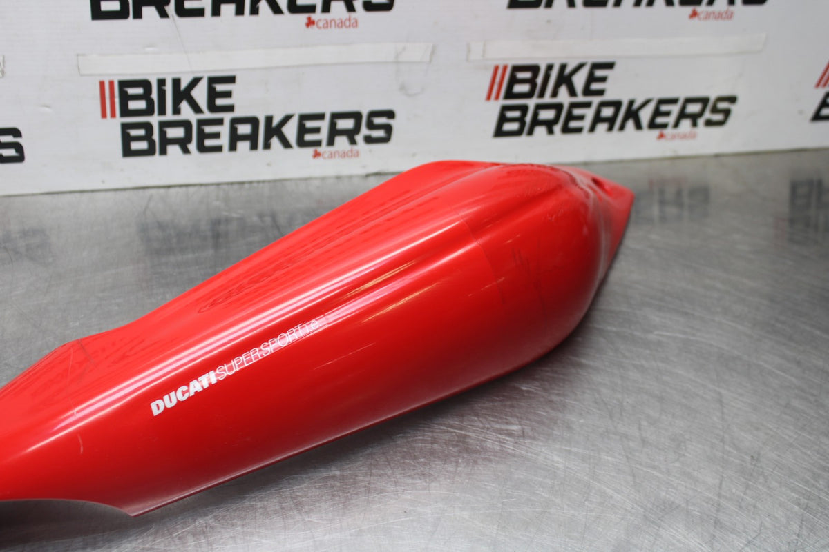 05 DUCATI SUPERSPORT 800 RIGHT REAR BACK TAIL FAIRING COWL SHROUD BB913