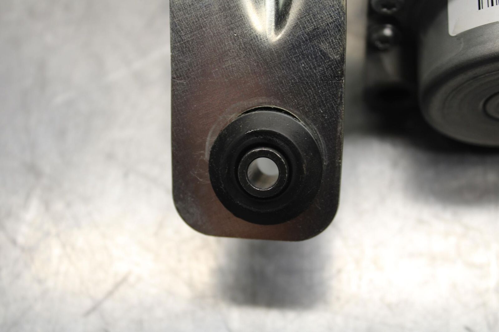 20 SUZUKI GSXR 1000 ABS PUMP UNIT MODULE BB597