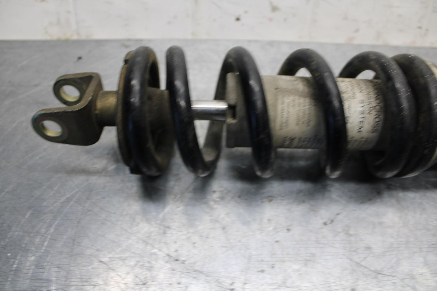 89-90 YAMAHA FZR600 REAR  SHOCK ABSORBER SUSPENSION 3HE-22210-10-00 BB76