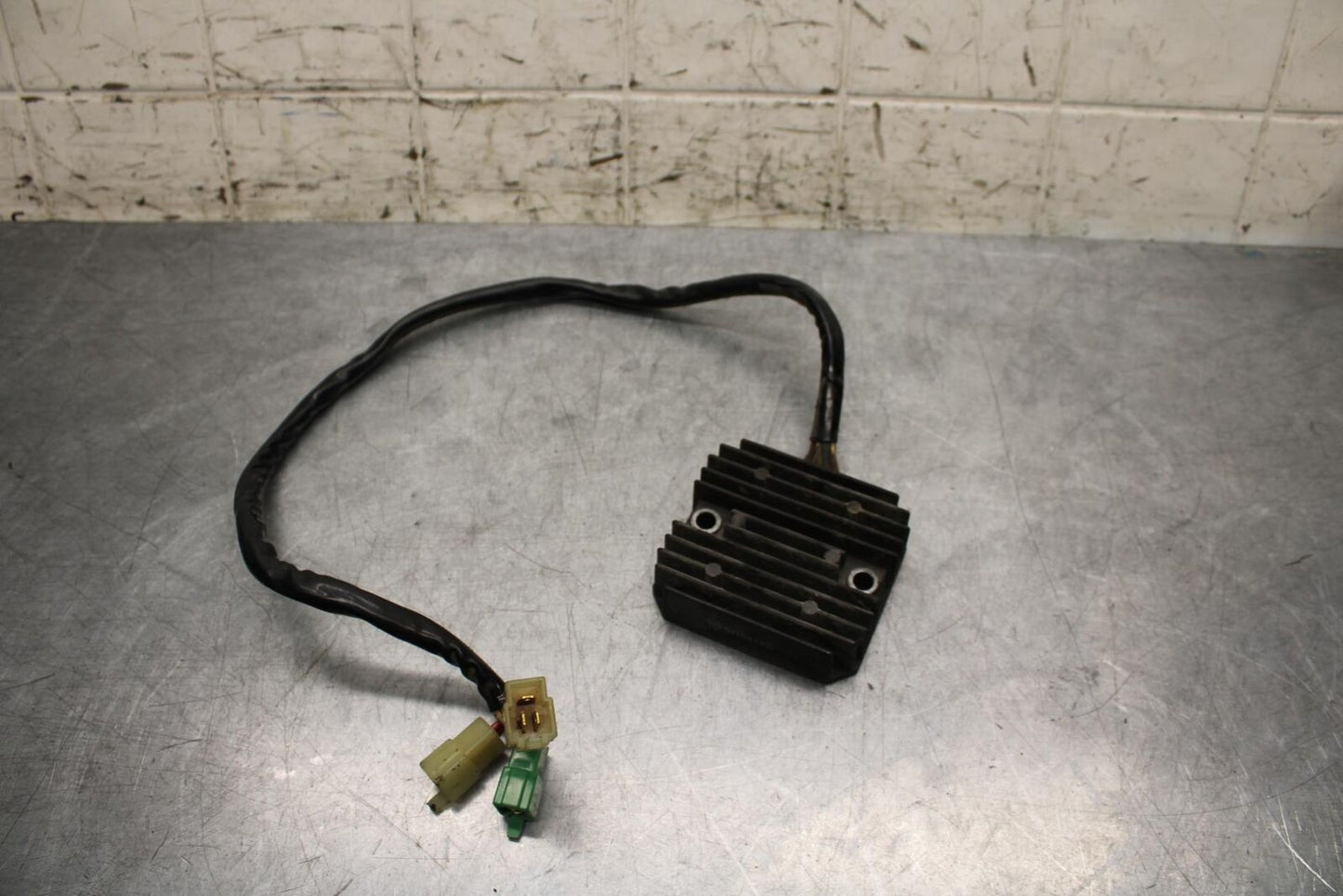 2007 Honda Shadow Spirit 1100 VT1100C RECTIFIER VOLTAGE REGULATOR BB561
