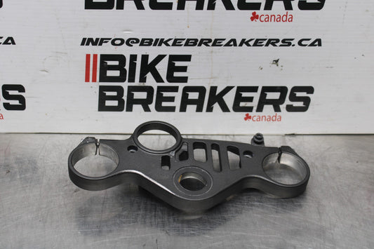 18 YAMAHA YZF R1  FORKS UPPER TRIPLE TREE CLAMP BB838